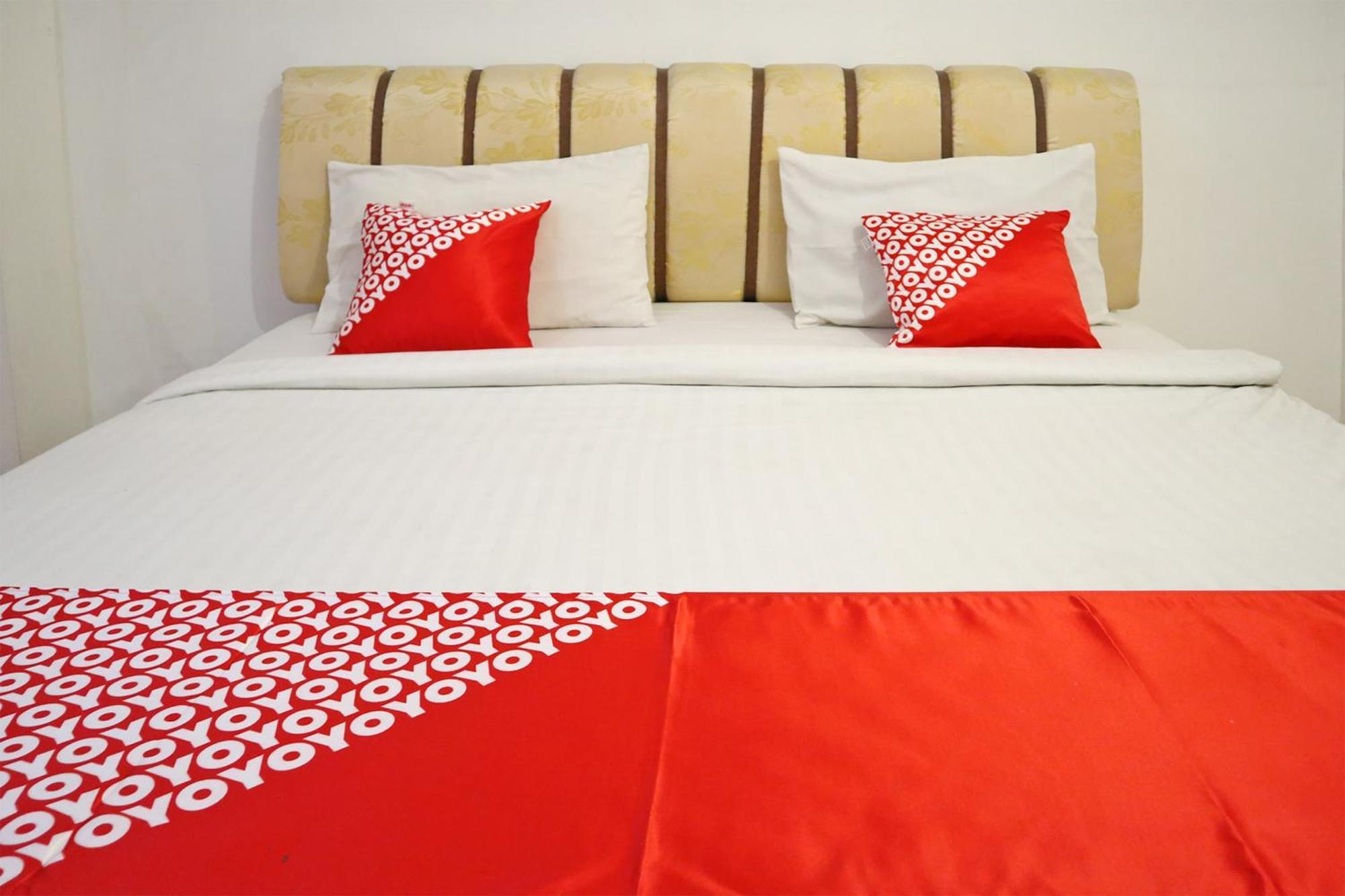 Hotel Oyo 1673 M Authentic Kost Man Padang  Esterno foto